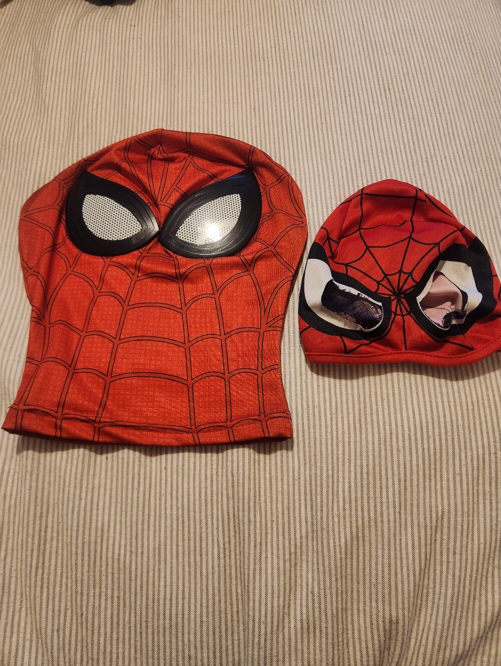 Marvel Red Spider-Man Mask Duo
